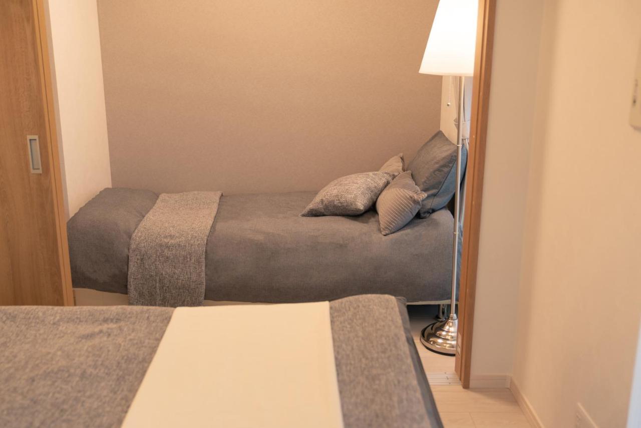 Osaka Sunshine Tower73 L Apart otel Dış mekan fotoğraf